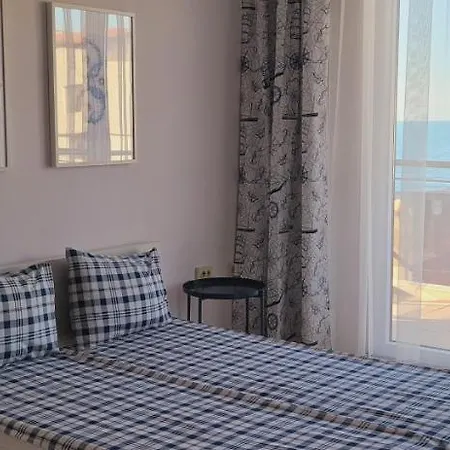 котвата панорама Ahtopol