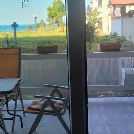 котвата панорама Ahtopol
